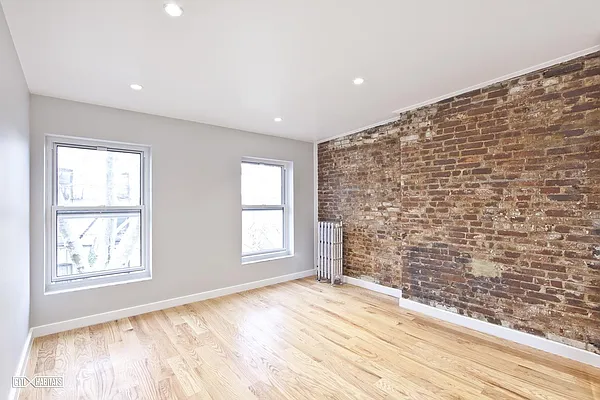 Rented by Citi Habitats | media 35