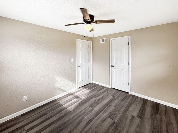 4th image of 122 Drew Ave #122