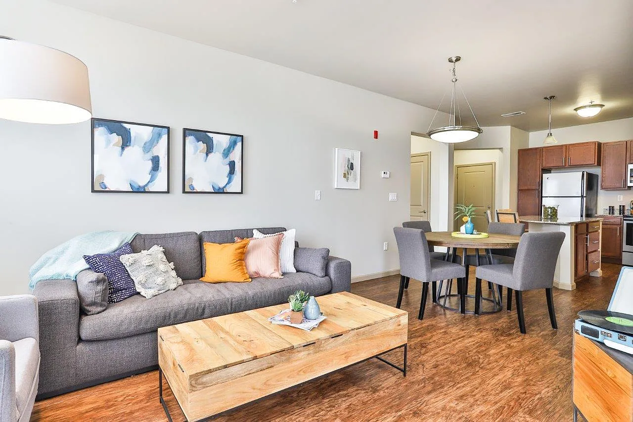Residences at The Streets of St. Charles Apartment Homes — Photo 4