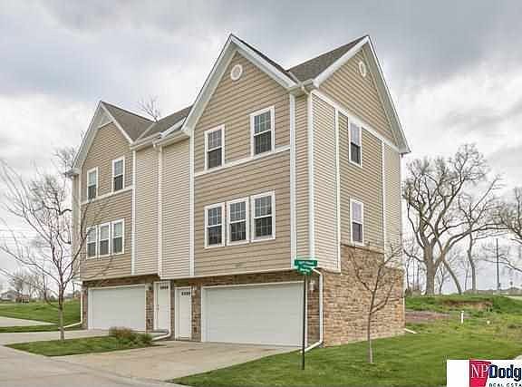 2nd image of 6005 N 167th Plz