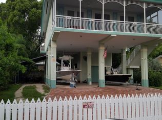 369 Buttonwood Shores Dr, Key Largo, FL 33037