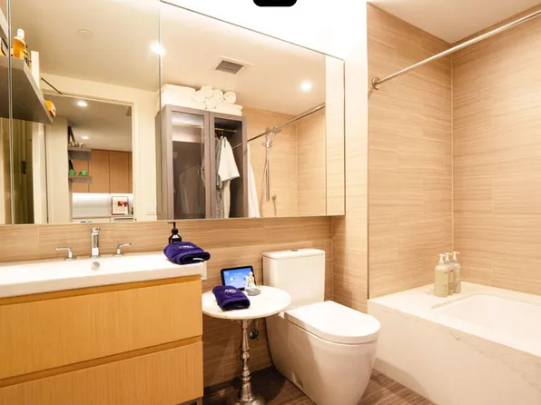 877 Francisco St, Los Angeles, CA