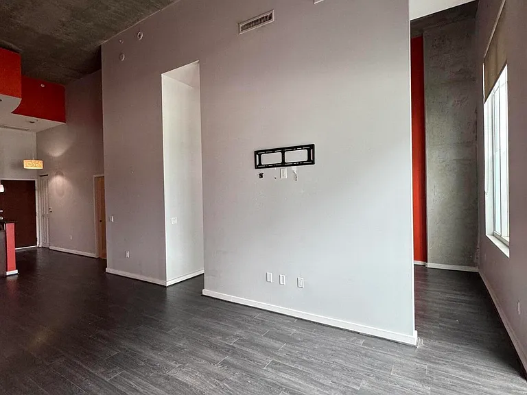 300 S Australian Ave #111 — Photo 10