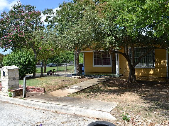 4th image of 307 NW 25th St