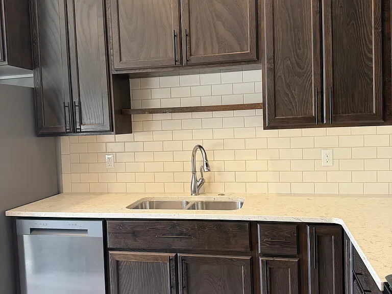 5493 W Los Flores St — Photo 9