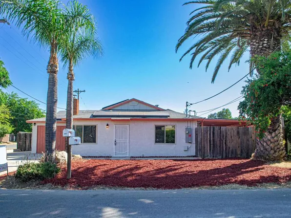 427 Pala St, Ramona, CA 92065
