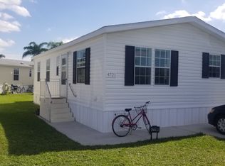 4721 Sawmill Dr W, Estero, FL 33928
