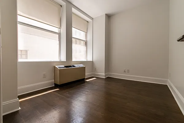 Rented by NY Living Solutions | media 5