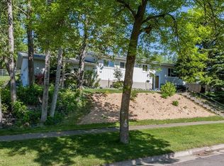 1127 W 4th St, Duluth, MN 55806