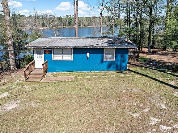 2nd image of 441-445 County Road 3150