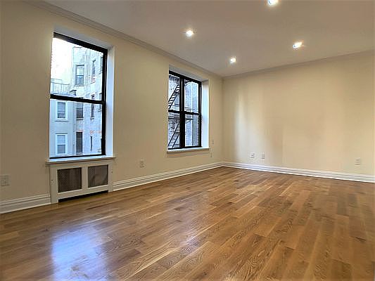 1st image of 151 E 81st St #B3