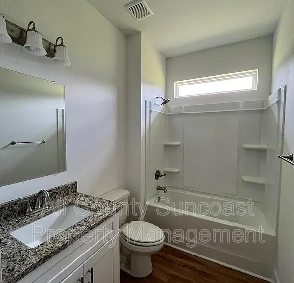 365 Elliott Dr — Photo 8