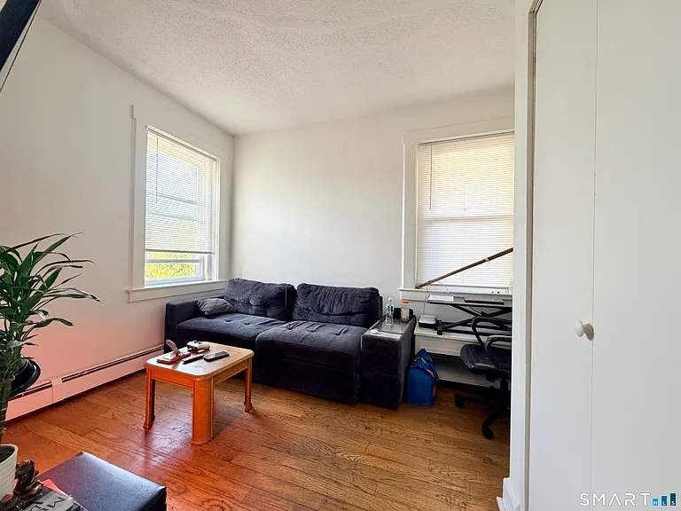 36 Truman St #A — Photo 3
