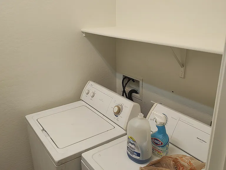 7017 W Saint Catherine Ave — Photo 14