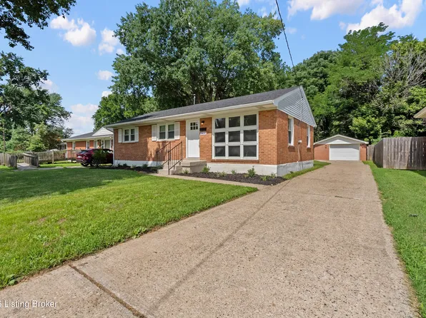 9414 Janna Dr, Louisville, KY 40272