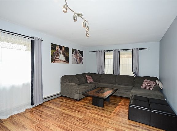 4th image of 8625 Grand Ave #11