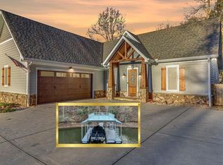 3844 Clubhouse Dr, Gainesville, GA 30501