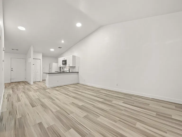 3365 Kylemore St #102 — Photo 17