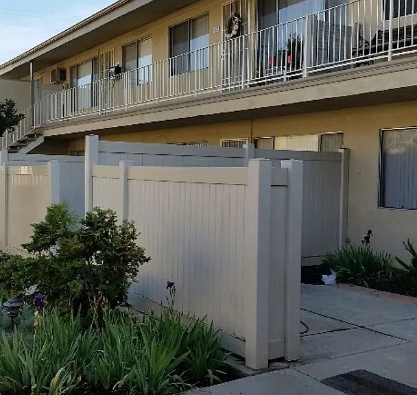 649 W Center St #671 — Photo 2