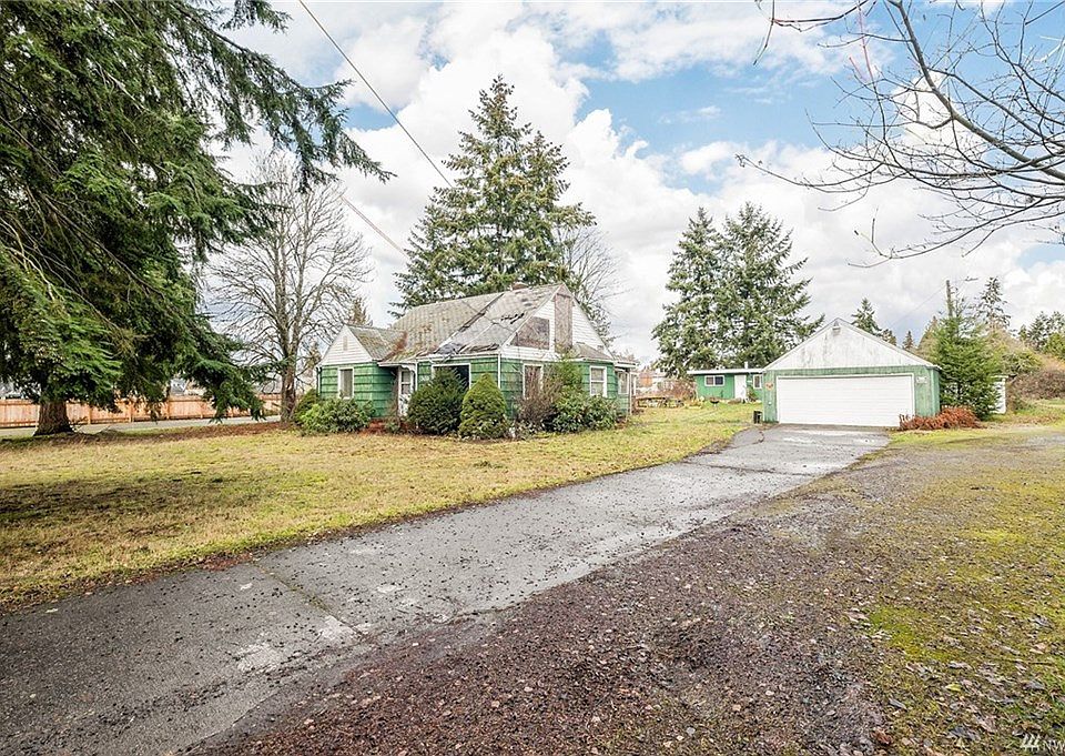 1st image of 303 123rd St E