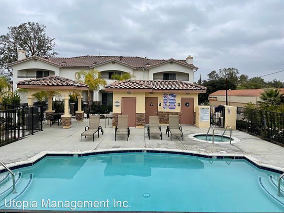 4th image of 307 Newbury Vista Ln