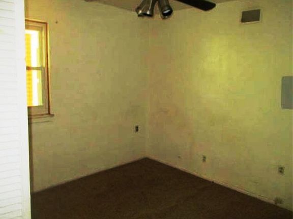 4th image of 4314 Emporia Ave
