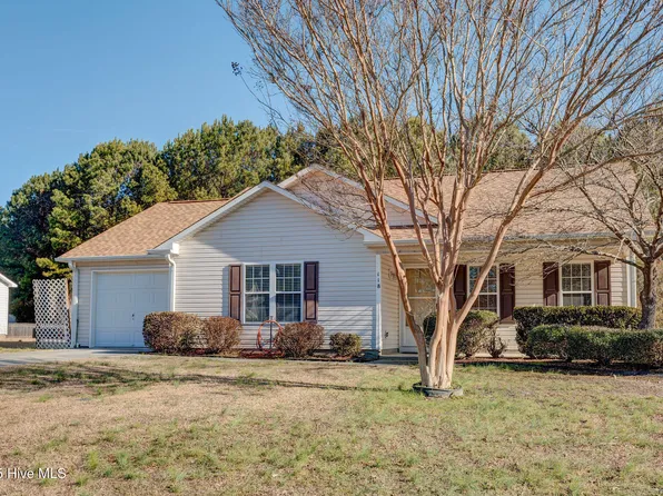 118 Tealbriar Street, Burgaw, NC 28425