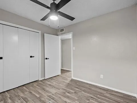 Kings Landing Apartments — Photo 33