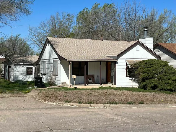 1201 Henry St, Augusta, KS 67010