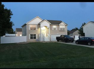 3104 E 2382nd Rd, Marseilles, IL 61341