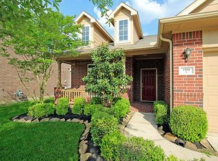 2704 Mystic Cove Ln, Pearland, TX 77584