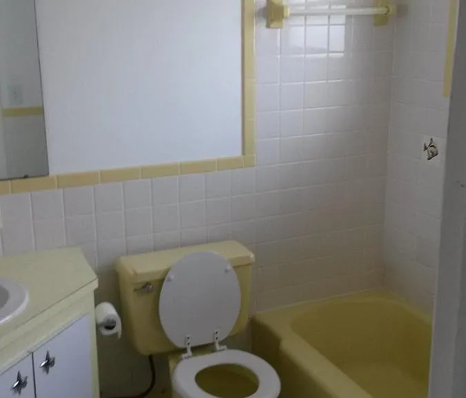 2nd bathroom