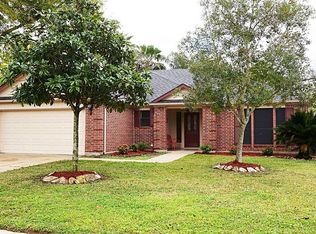 5617 Village Park Dr, Katy, TX 77493