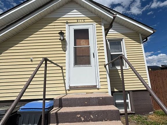 2nd image of 2110 E 13th St