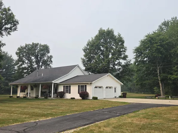 7202 Garlock Rd, Carson City, MI 48811