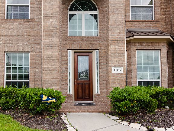 2nd image of 13935 Alex Landing Dr