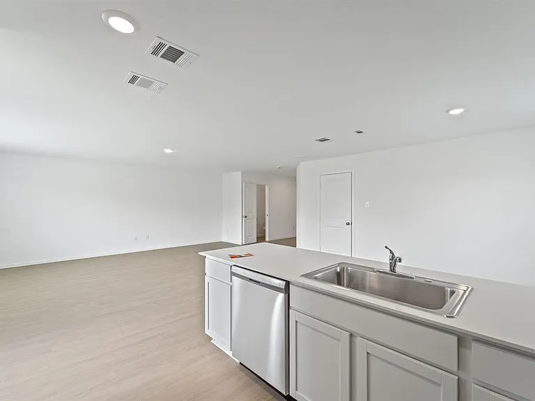 6318 Marigold Blaze Dr — Photo 6