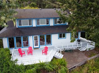 19602 Sandridge Rd, Long Beach, WA 98631