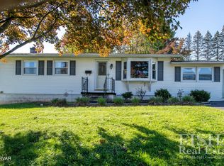 2227 Marydale Ave, Williamsport, PA 17701