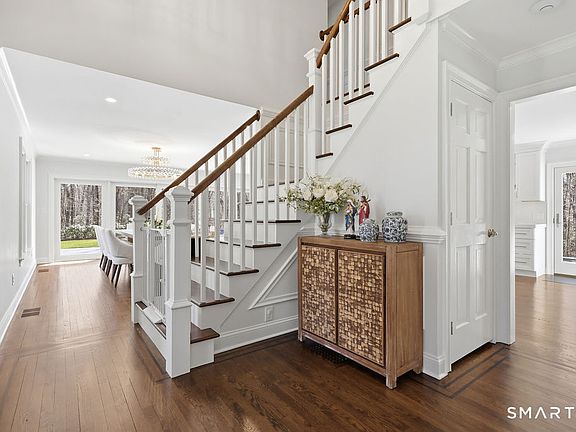 5th image of 21 Split Rock Road