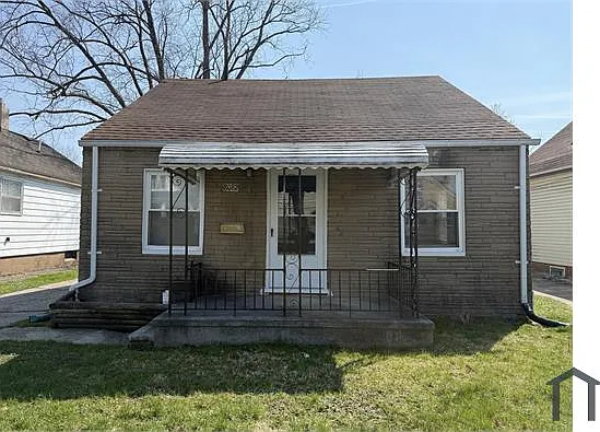 8082 Packard Ave — Photo 2