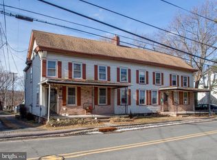 309-311 Harrison St, Frenchtown, NJ 08825