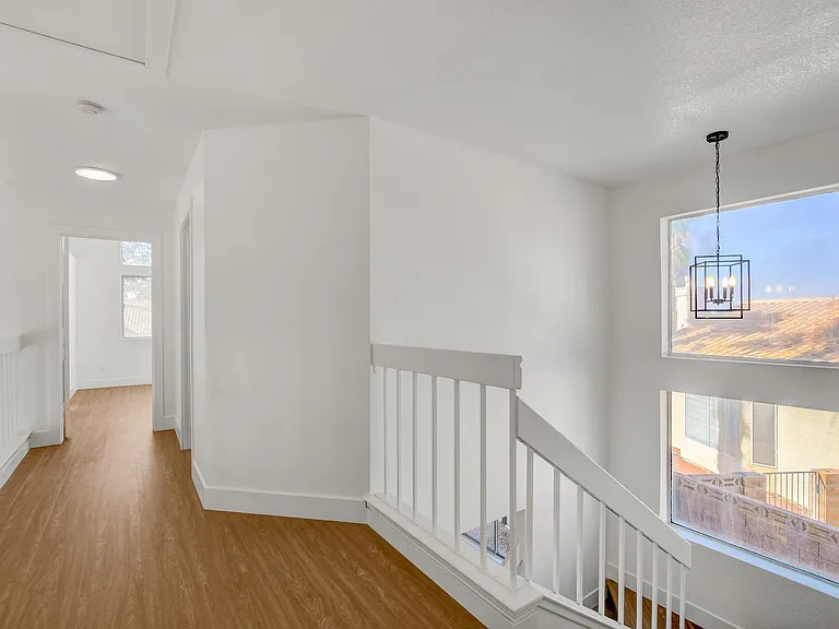 8005 Vision St — Photo 35