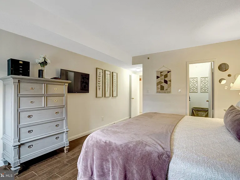 3709 S George Mason Dr #415-E — Photo 21