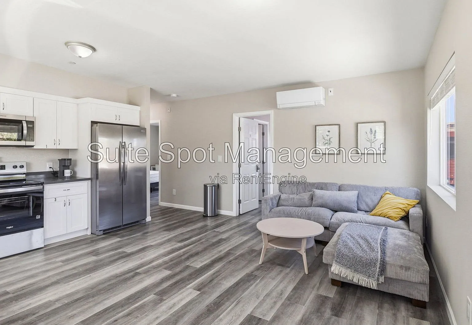 Studio, $1,800 — Photo 4