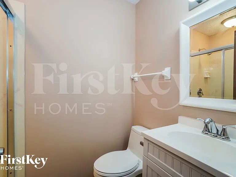 4033 Erin Ln — Photo 13