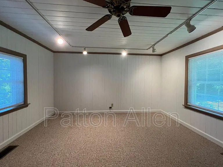 133 Springside Rd — Photo 15