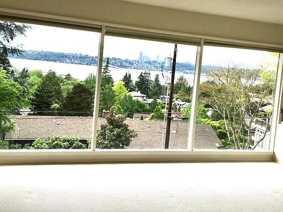 Upper level living room.