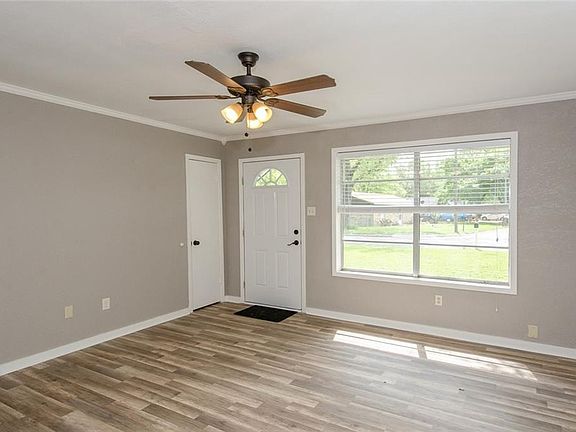 2nd image of 236 Mamie Ave