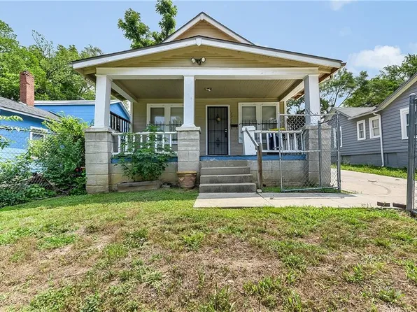 7915 Montgall Ave, Kansas City, MO 64132